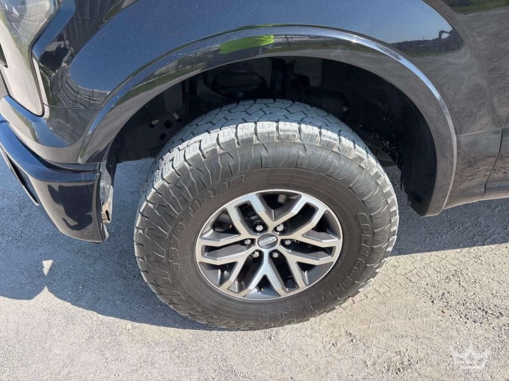 2016-ford-f150-image-27