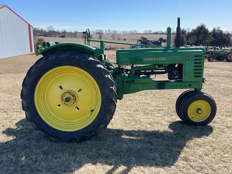 john-deere-model-b-image-6