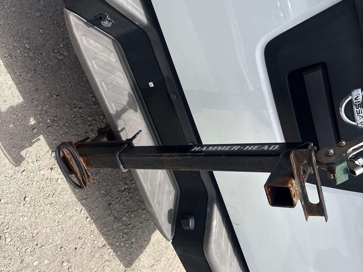 2017-nissan-frontier-image-17