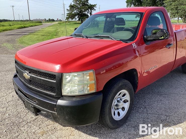 2010-chevrolet-silverado-1500hd-image-9