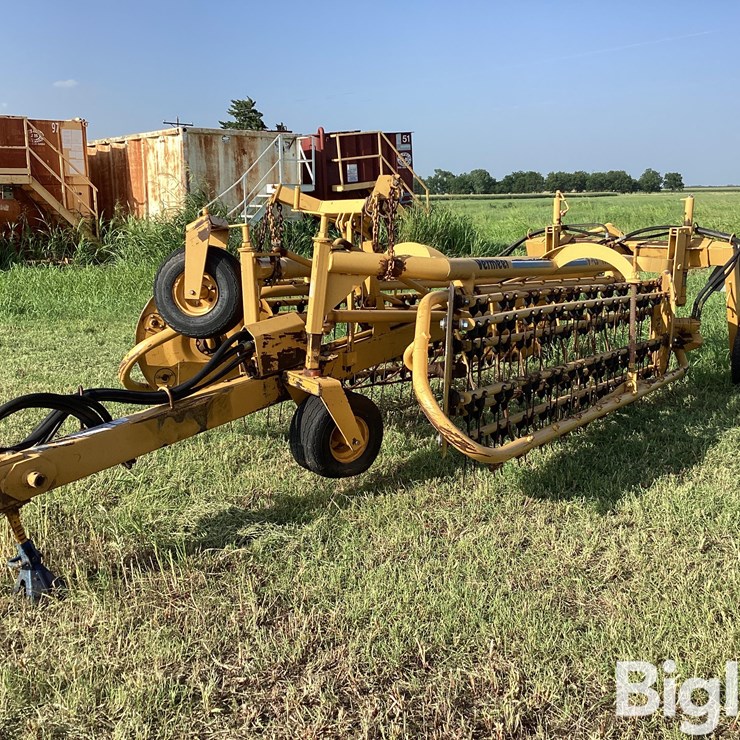 1997 VERMEER R23