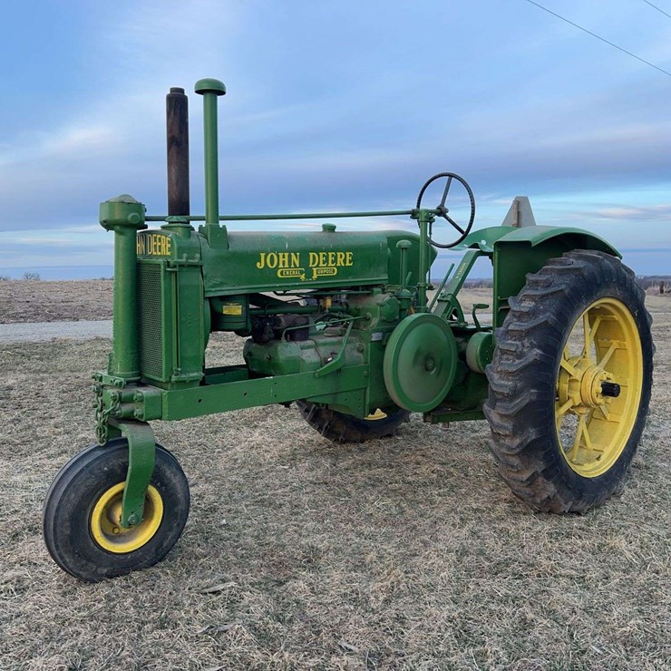JOHN DEERE A