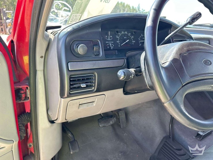 1995-ford-f350-image-14