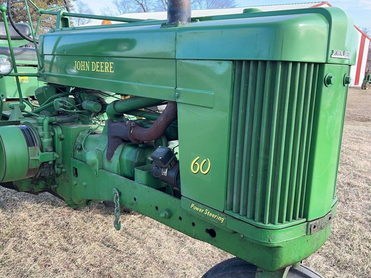 john-deere-60-image-10