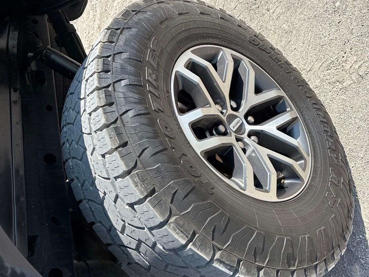 2016-ford-f150-image-26