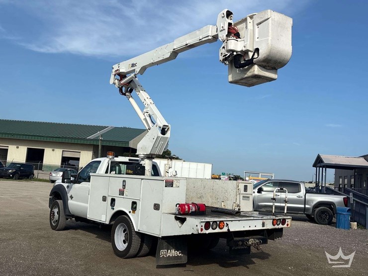 2016-ford-f550-image-4