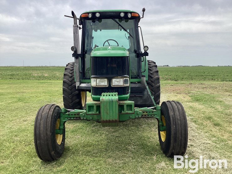 2005-john-deere-7220-image-2