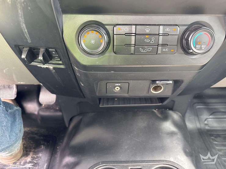 2019-ford-f150-image-13