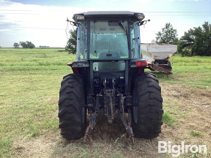 massey-ferguson-1525-image-6