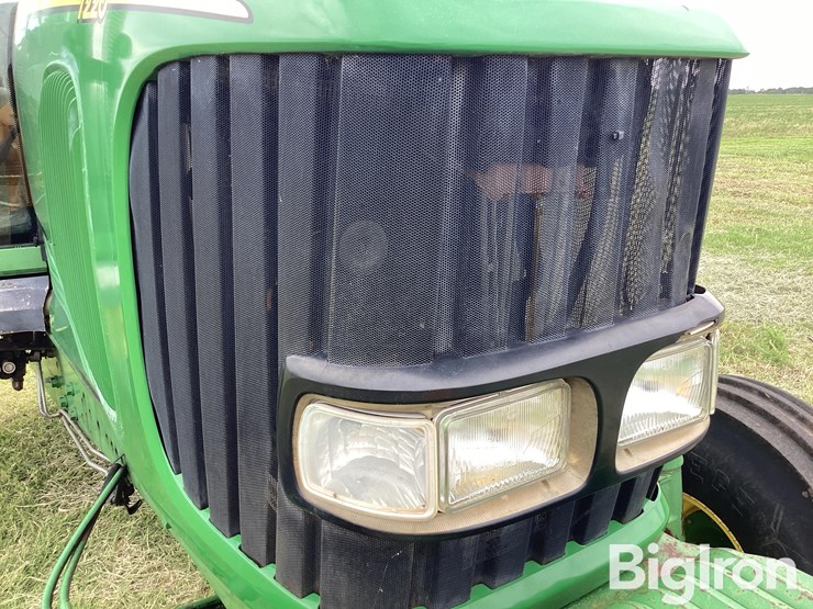 2005-john-deere-7220-image-17