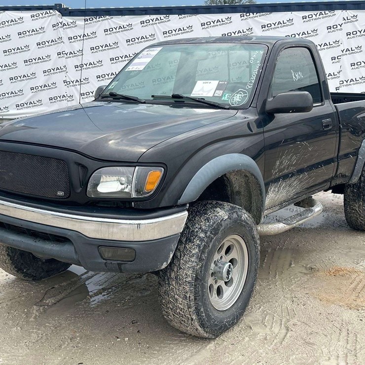 2002 TOYOTA TACOMA