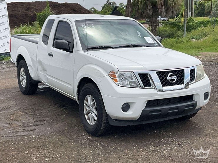 2018-nissan-frontier-image-2