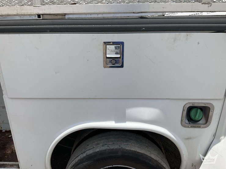 2019-ford-f450-image-40