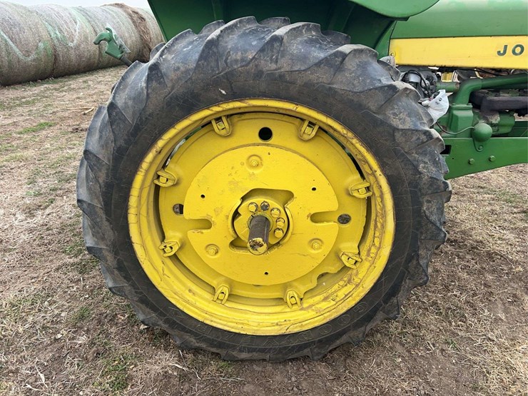 john-deere-530-image-38