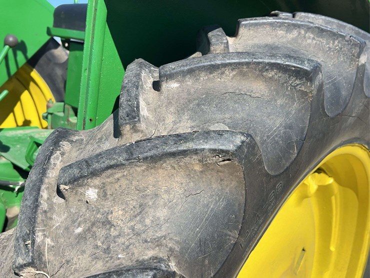 john-deere-model-b-image-52