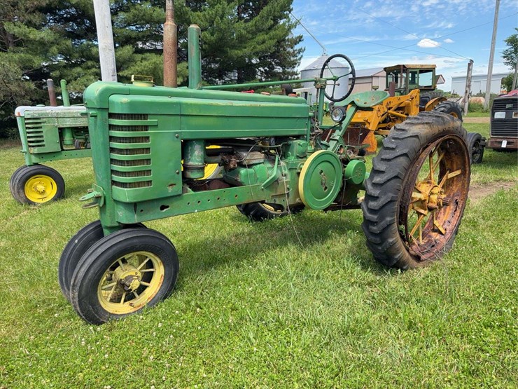john-deere-model-b-image-4