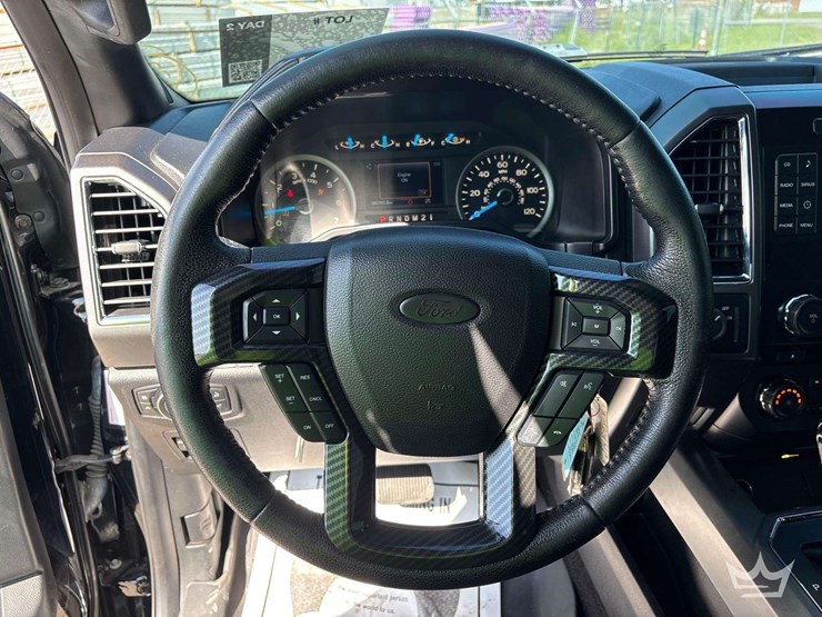 2016-ford-f150-image-15