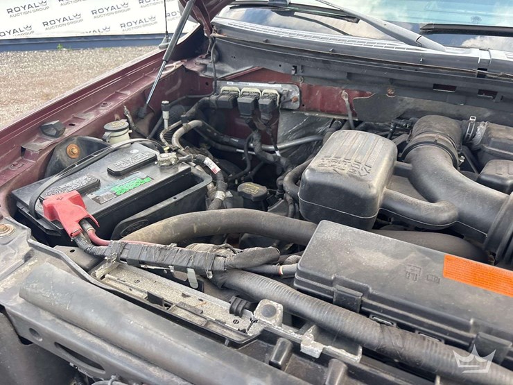 2010-ford-f150-lariat-image-8