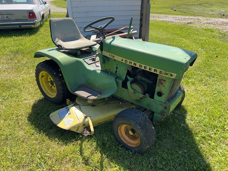 john-deere-112-image-2