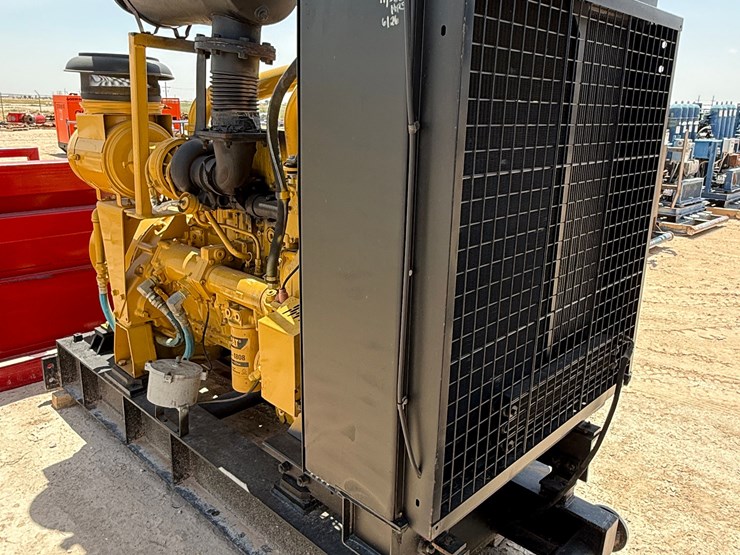 caterpillar-c15-image-11