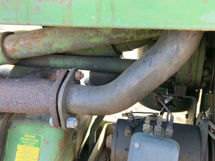 john-deere-720-image-28
