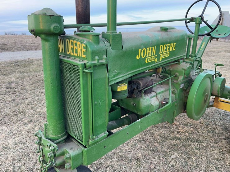 john-deere-a-image-13