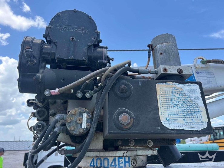 2012-auto-crane-4004eh-image-16