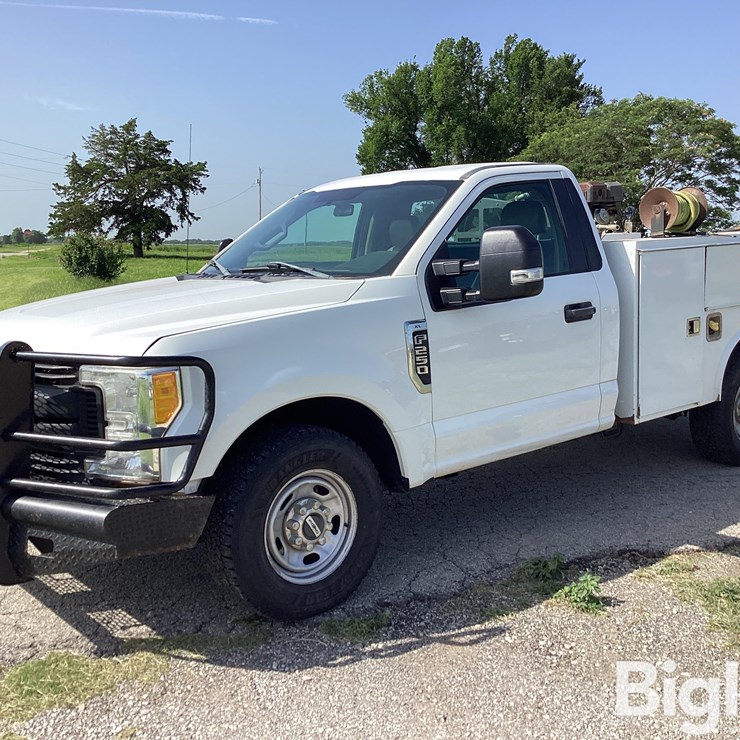 2017 FORD F250 XL