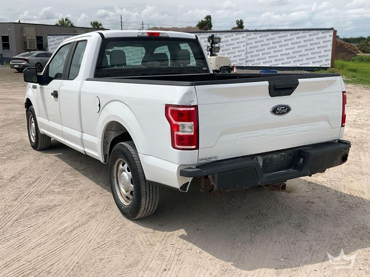 2019-ford-f150-image-4