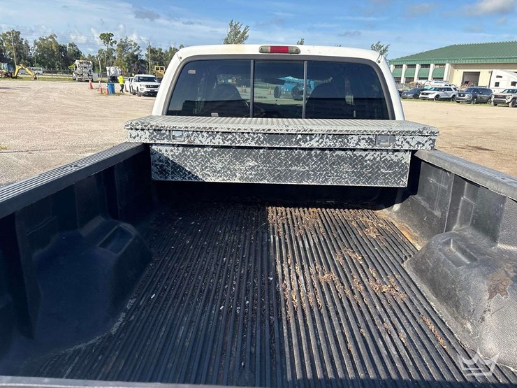 2003-ford-f250-image-12