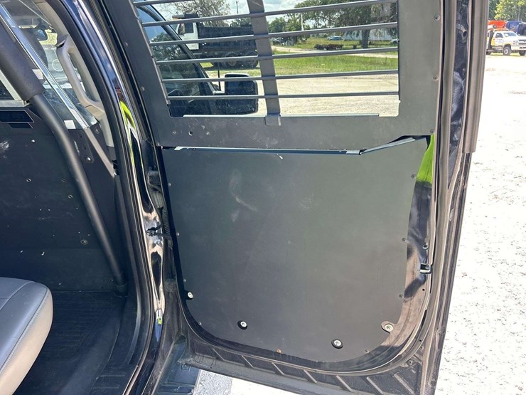2018-ford-f150-image-19