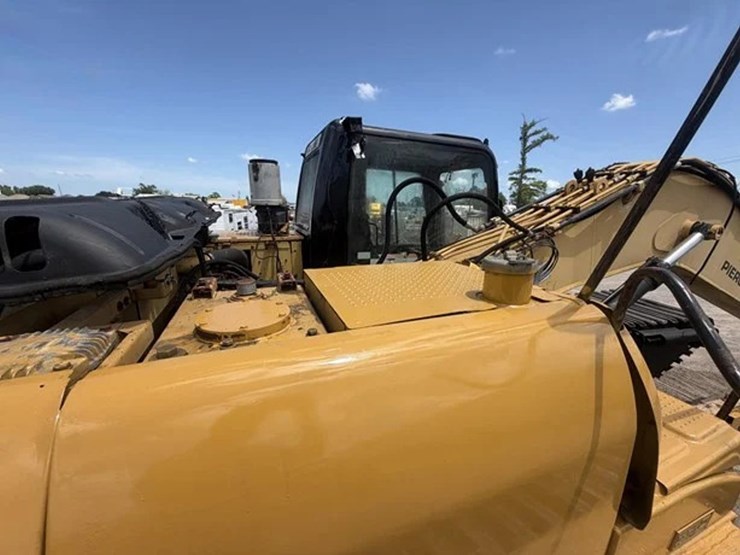 2009-caterpillar-320dl-image-40