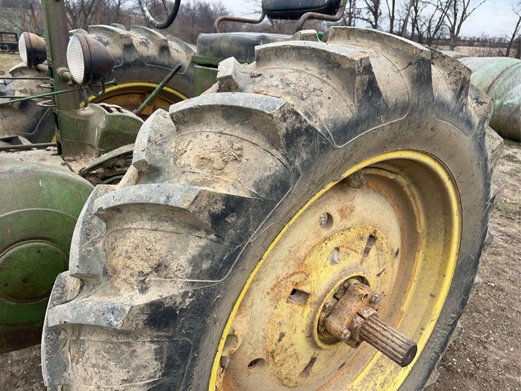 john-deere-model-a-image-40
