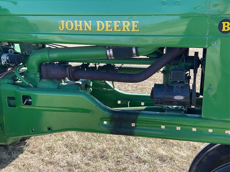 john-deere-model-b-image-21