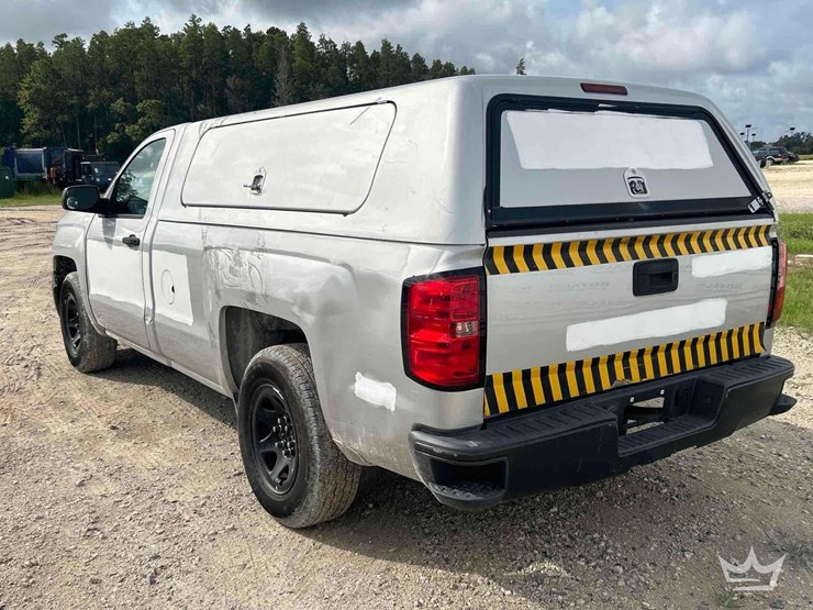 2015-chevrolet-silverado-1500-image-4