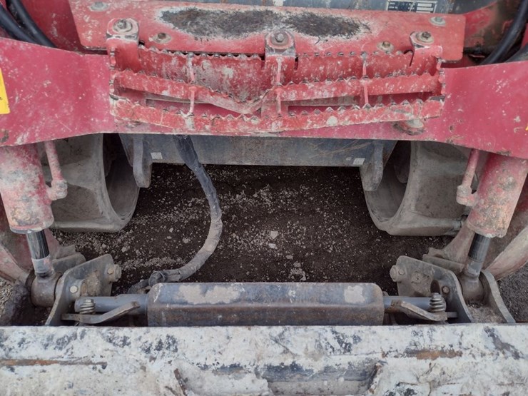 takeuchi-tl8r2-image-33