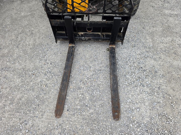 2018-jcb-505-20tc-image-3