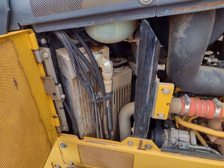 deere-700k-lgp-image-24