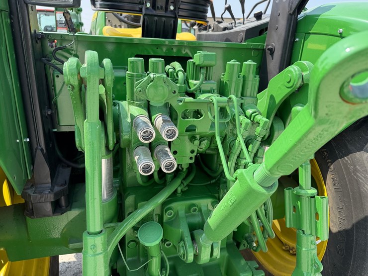 john-deere-6320l-image-17