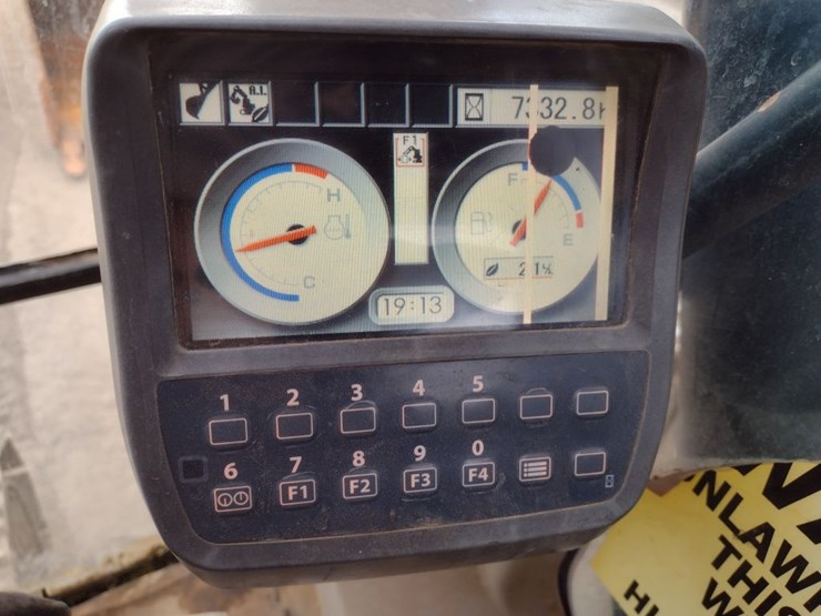 deere-270d-lc-image-6