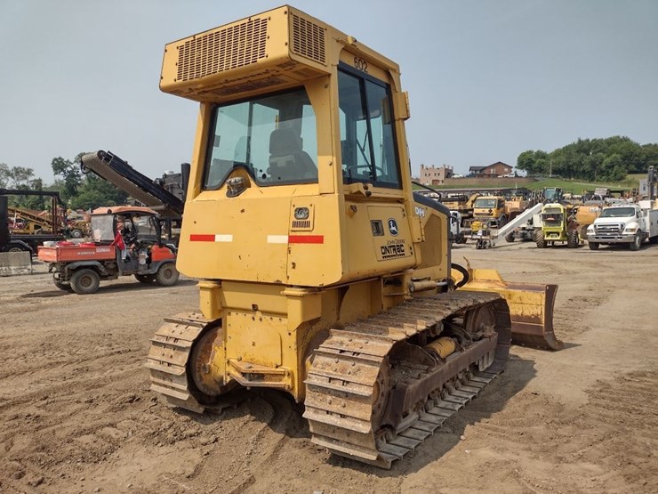deere-550h-lt-image-35
