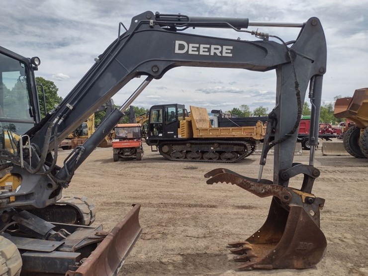 deere-60g-image-26