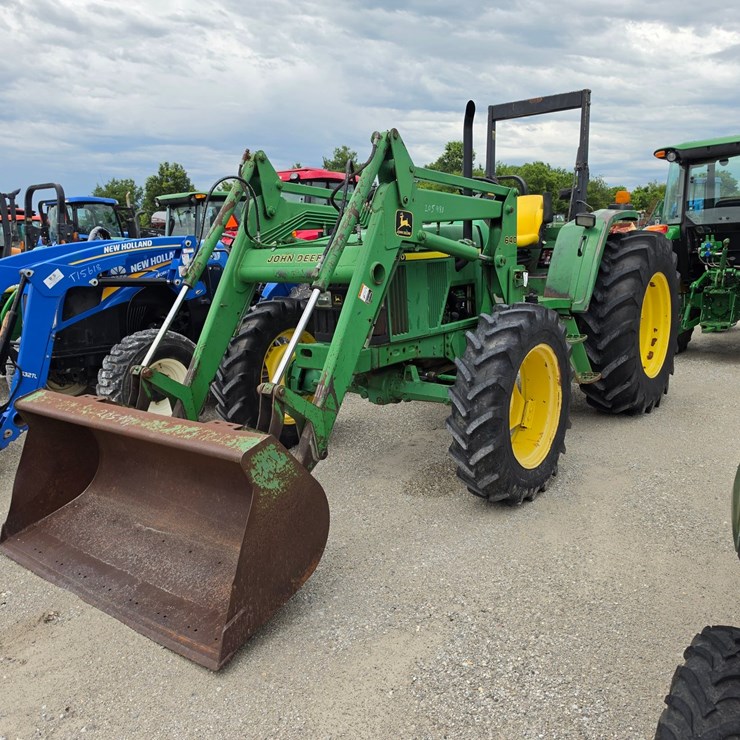 2000 JOHN DEERE 6210