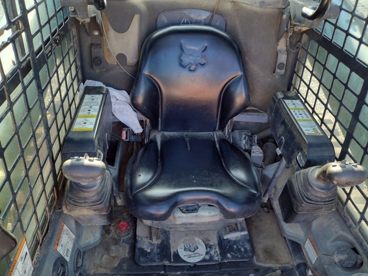 bobcat-t650-image-12