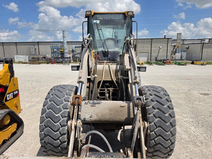 1998-caterpillar-it28g-image-4