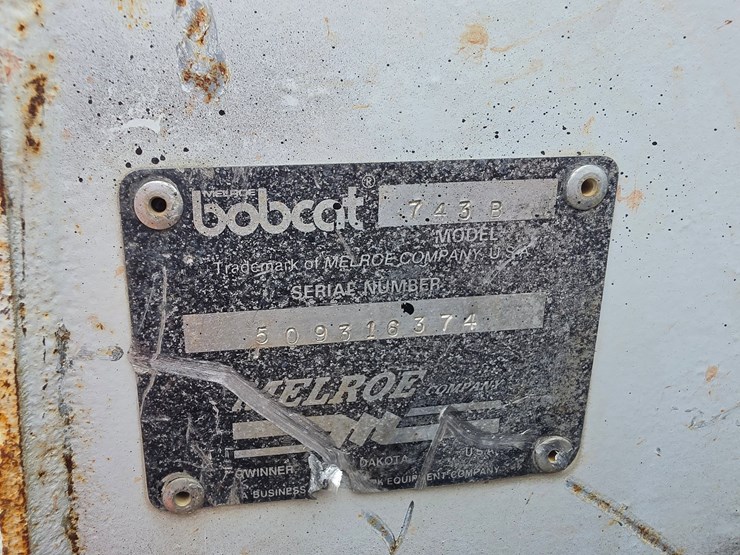 1991-bobcat-743b-image-17