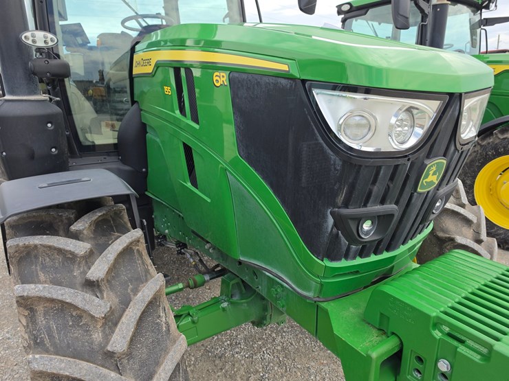 2024-john-deere-6r-155-image-19