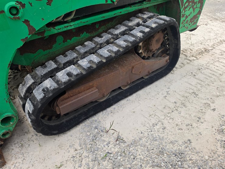 2015-bobcat-t450-image-14