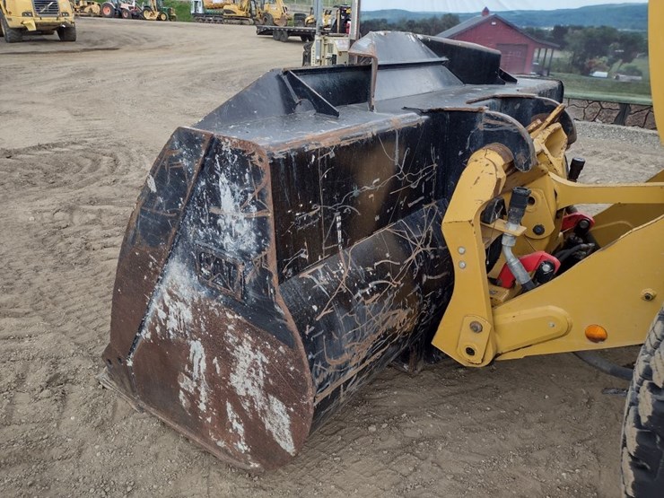 caterpillar-926m-image-23