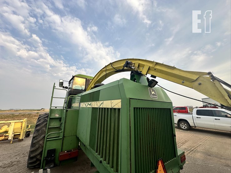 1996-john-deere-6710-image-27